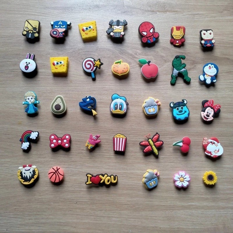 Set sticker có nút gắn dép đủ loại để trang trí dép lỗ, dép cross cho bé trai bé gái siêu xinh