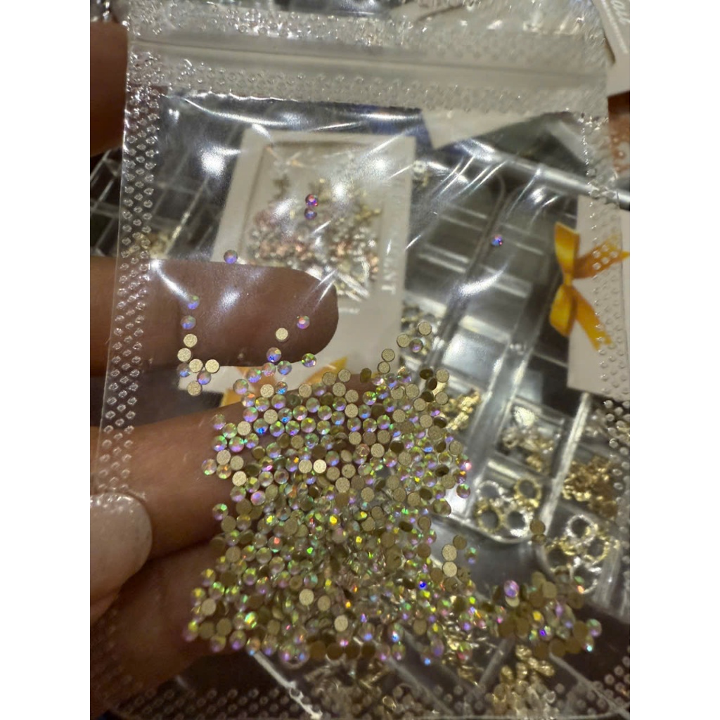 Đá Tiệp Siêu Sáng Trang Trí Móng Nghệ Thuật – Siêu Lấp Lánh, Bám Chắc, Nhiều Size, Phụ Kiện Nail Cao Cấp Sang Đẹp
