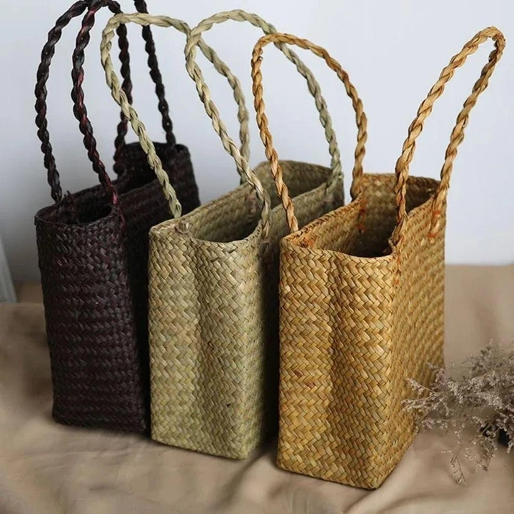 Women's Vintage Woven Straw Bag – for the Beach – 4