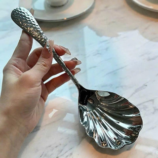 Muỗng inox thiết kế hình vỏ sò đẹp tinh tế [220]