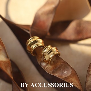 Bông tai nữ titan dáng chữ C vintage dợn sóng bản rộng ôm tai sang trọng mạ vàng 18K không gỉ BY ACCESSORIES