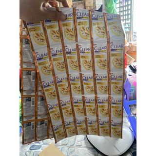 Dầu gội Clear gừng &hoa cúc 6g (1 Dây 10 gói)