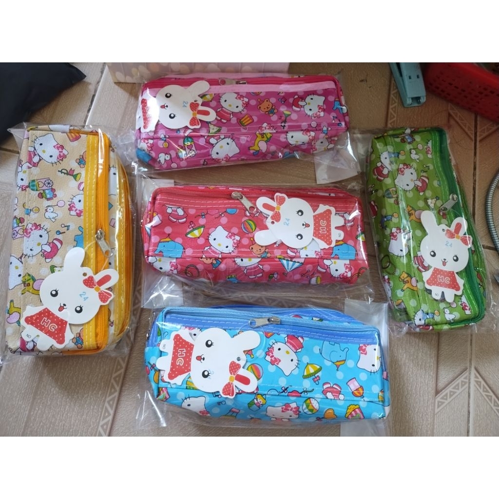 Bóp viết 2 ngăn họa tiết Kitty
