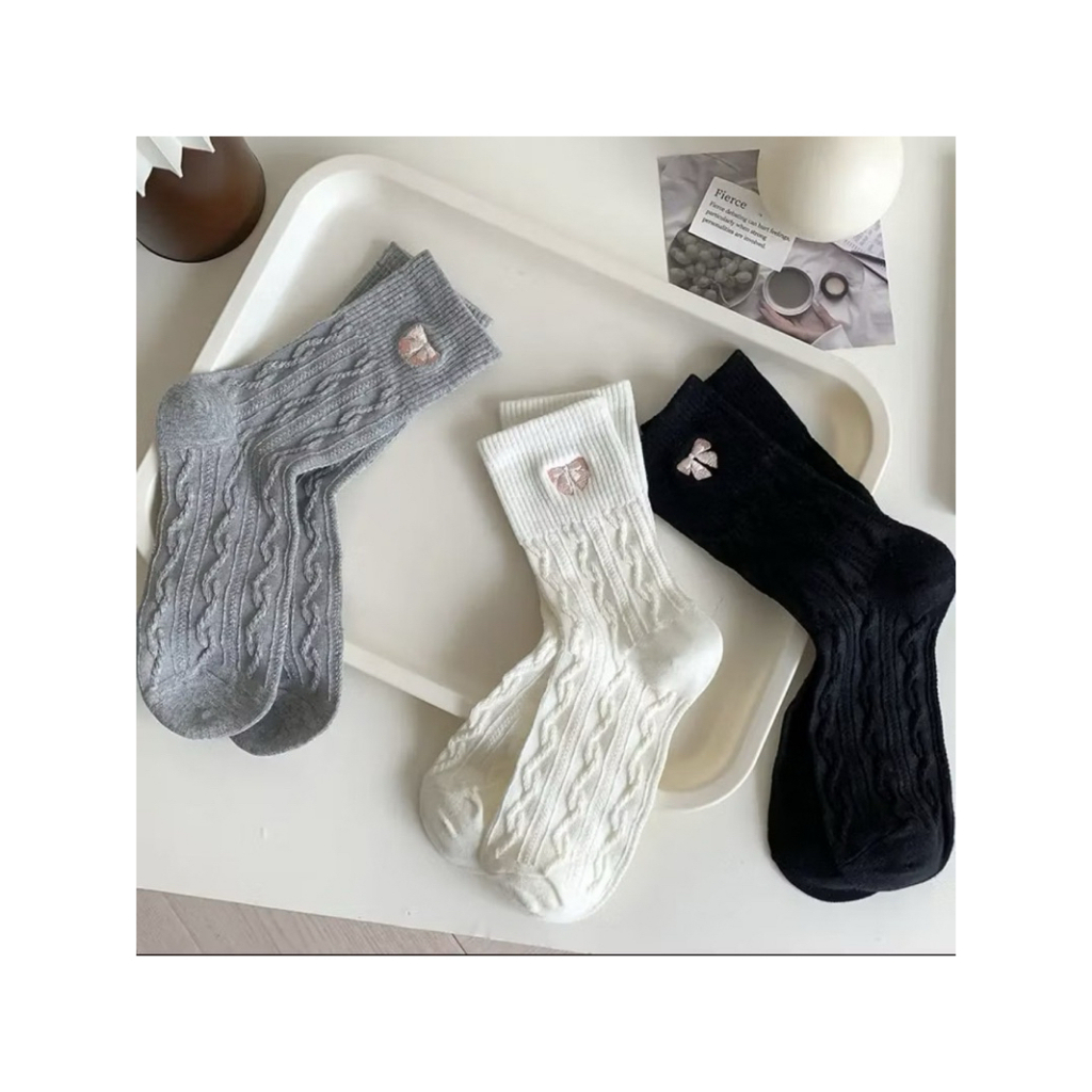 Sét 5 đôi Đôi Tất Nữ Cổ Cao Vặn Thừng Họa Tiết Hình Nơ Phong Cách Korea, vớ hàn quốc trẻ trung năng động