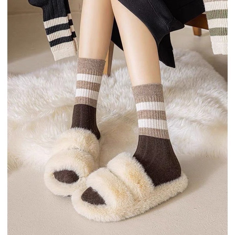 Set 10 Đôi Tất Nữ Cổ Cao Vintage Phối Kẻ Tone Nâu Mẫu Mới Siêu Hot Phong Cách Hàn