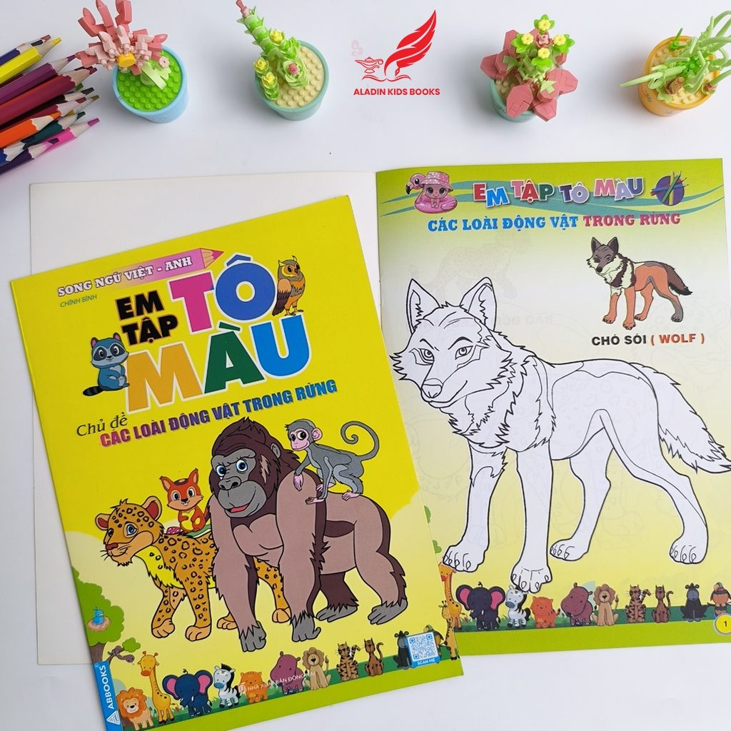 Sách Em Tập Tô Màu Song Ngữ Việt – Anh (4 Chủ Đề)  Động Vật, Hoa Quả, Giao Thông, Sinh Vật Dưới Nước