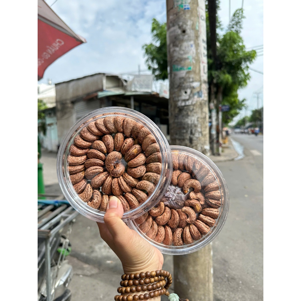 🥜 HẠT ĐIỀU RANG MUỐI LOẠI 1 – HỘP 500G- HSD 12 THÁNG- HẠT TO, GIÒN BÉO, THƠM NGON KHÓ CƯỠNG!