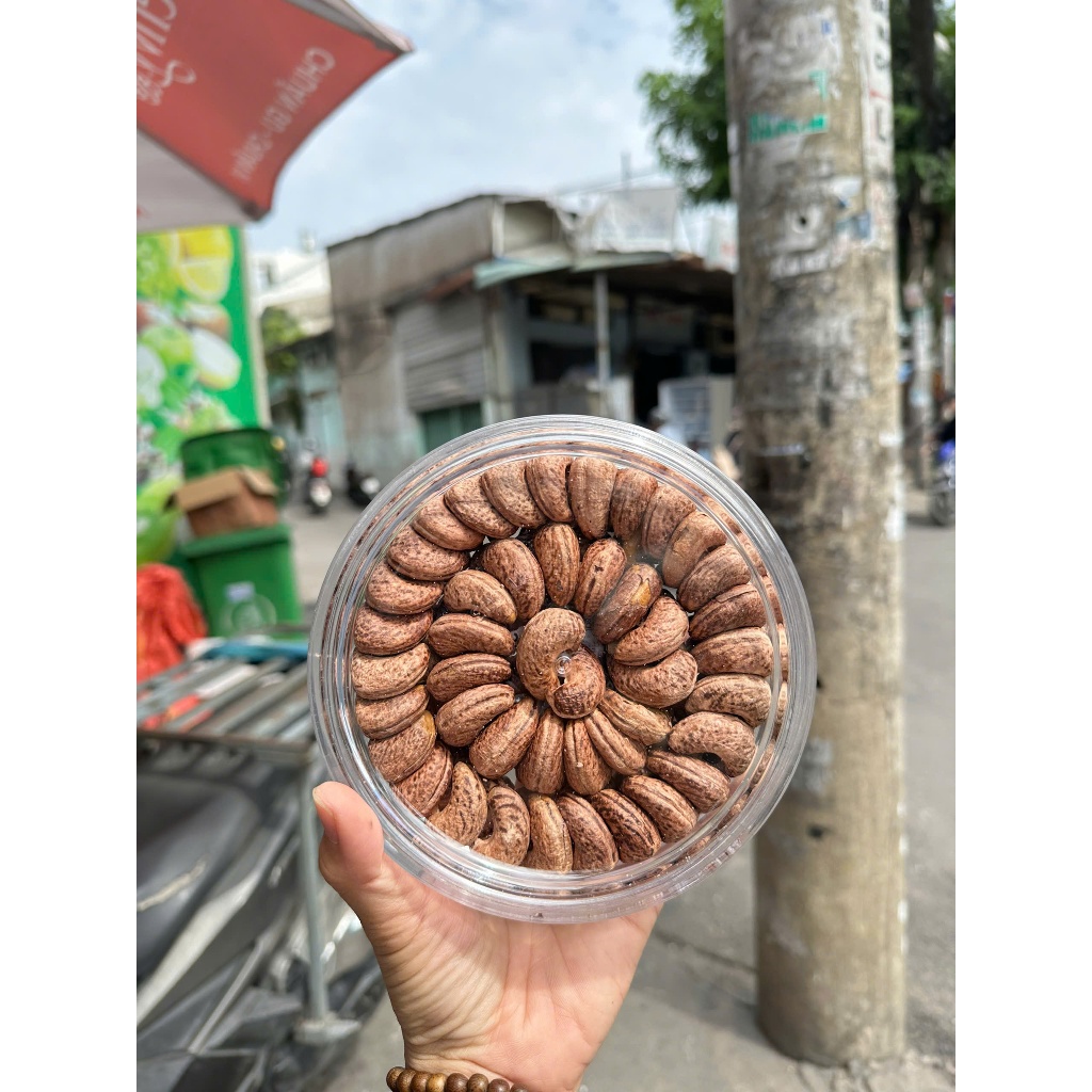 🥜 HẠT ĐIỀU RANG MUỐI LOẠI 1 – HỘP 500G- HSD 12 THÁNG- HẠT TO, GIÒN BÉO, THƠM NGON KHÓ CƯỠNG!