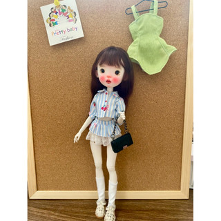 Set sơmi kèm váy sọc xanh size blythe,ob24,xinyi