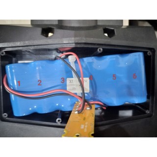 Đèn đường năng lượng mặt trời Vạn Năng Solar 600W-liền thể