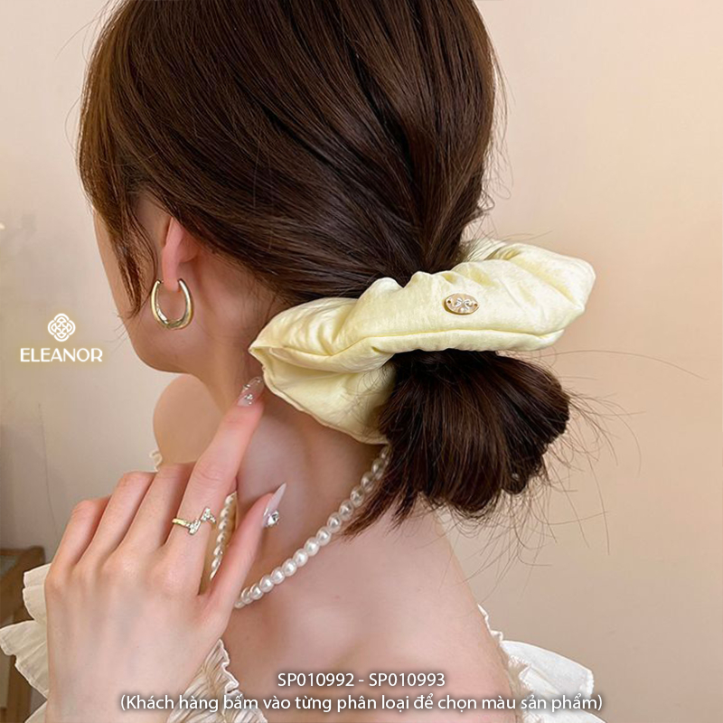 Dây buộc tóc nữ scrunchies Eleanor Accessories vải phồng màu vàng kem phụ kiện tóc cột tóc 10992