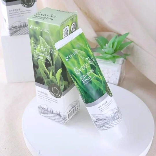 Sữa rửa mặt 3W Clinic Hàn Quốc 100ml cấp ẩm, làm sạch da loại bỏ bụi chiết xuất thành phần tự nhiên