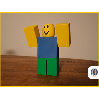Mô hình nhân vât roblox nhựa cử động được trang trí