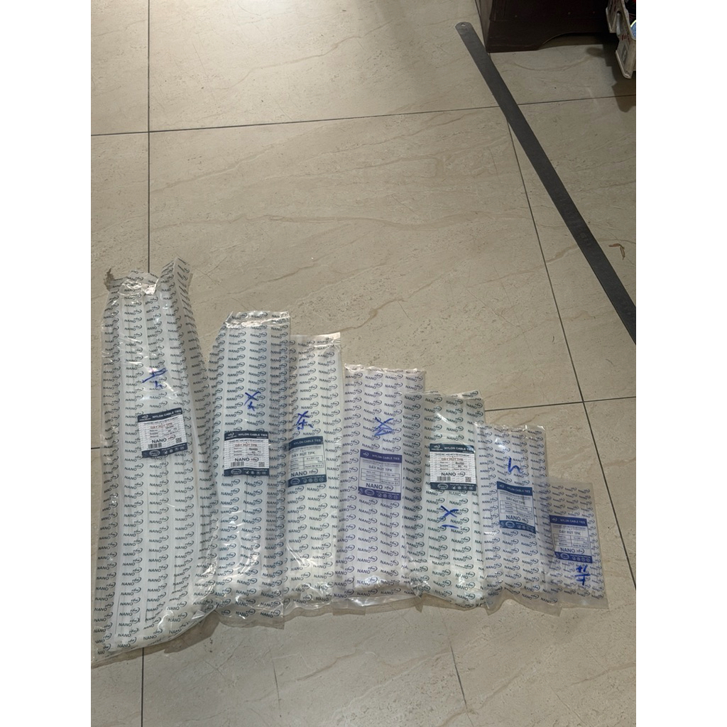 Bịch Dây Rút Nhựa Siêu Bền Đa Năng – Khóa Chặt Mọi Thứ