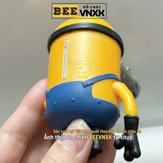 Set 2 Mô hình Minion phim Despicable Me 4 cao 10cm, có lỗi xước sơn - BEE VNXK