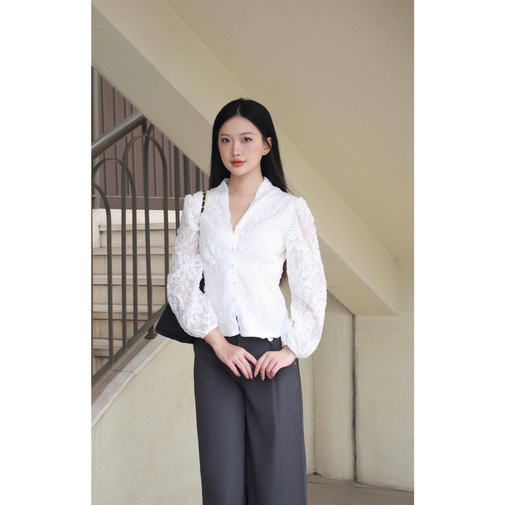 LABAVISTA Áo sơ mi nữ cổ V vải ren trắng thêu hoa nổi phong cách thanh lịch trang nhã