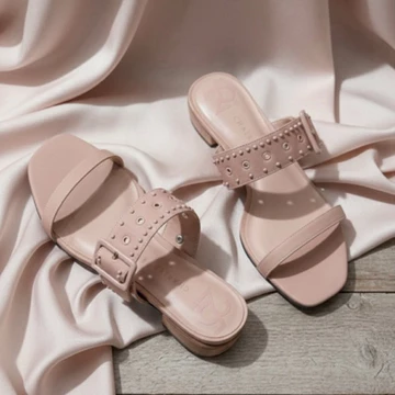 Sandal Charles&Keith(chính hãng)nữ quai ngang da mềm, dép sandal bệt đế êm, sandal nữ đi học đi làm,sandal thời trang nữ