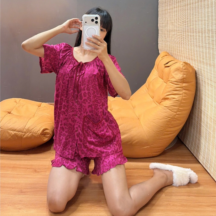 Bộ tole lanh đùi tay ngắn, áo 1 túi, cổ cột nơ 40-75kg - Nocnhasleepwear