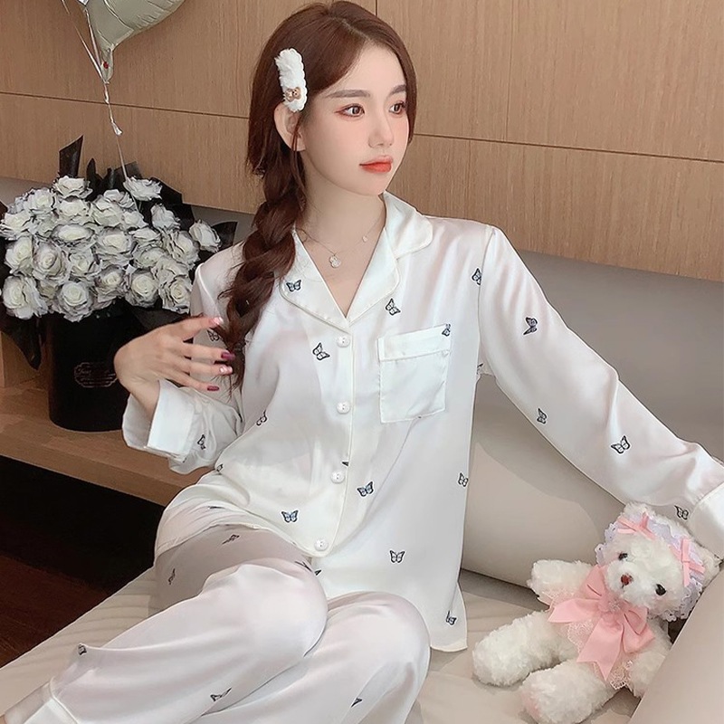 [Oder] Bộ đồ ngủ lụa băng mới cao cấp của phụ nữ mùa hè bướm in áo ngắn tay mặc nhà có thể mặc bên ngoài 2