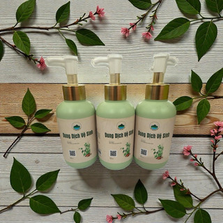 DUNG DỊCH VỆ SINH THẢO MỘC KIM NHAN 200ML