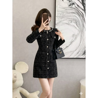 Đầm thiết kế Sine dress màu đen vải dạ trẻ trung