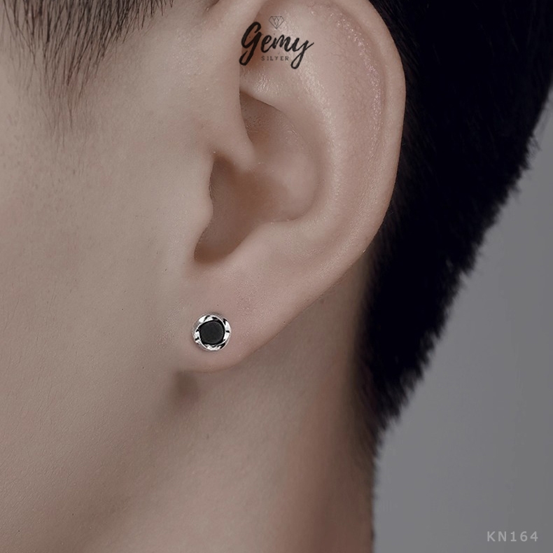 Khuyên tai nam bạc 925 thiết kế mặt đá đen basic, đeo hàng ngày cực chất KN164 | GEMY SILVER