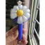 Móc khóa G Dragon Unoff G-Dragon Bigbang Daisybong Lightstick hoa cúc