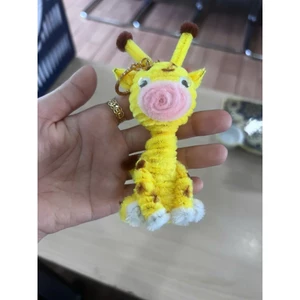 Móc khóa kẽm nhung - hình hươu cao cổ