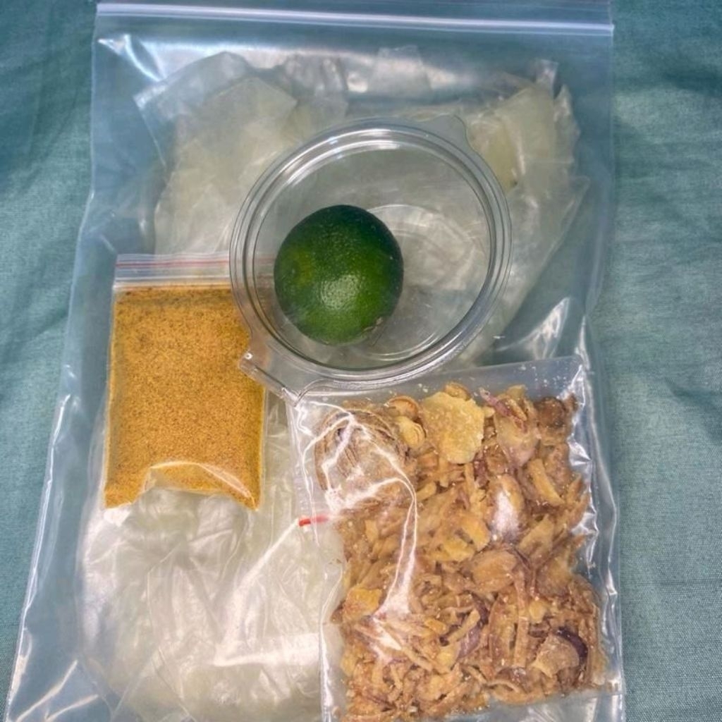 250G Bánh Tráng Dẽo Ủ Bơ Kèm Muối(Nhuyễn-Sặc) Hành Phi , Tắc