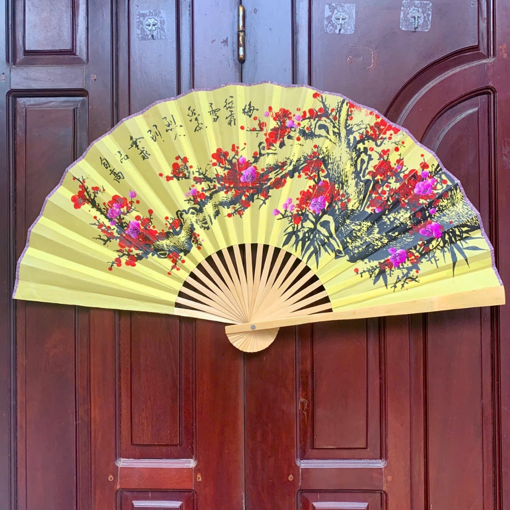 Quạt giấy cỡ lớn khổng lồ Decor Đón Tết - Ngày Xuân 2026
