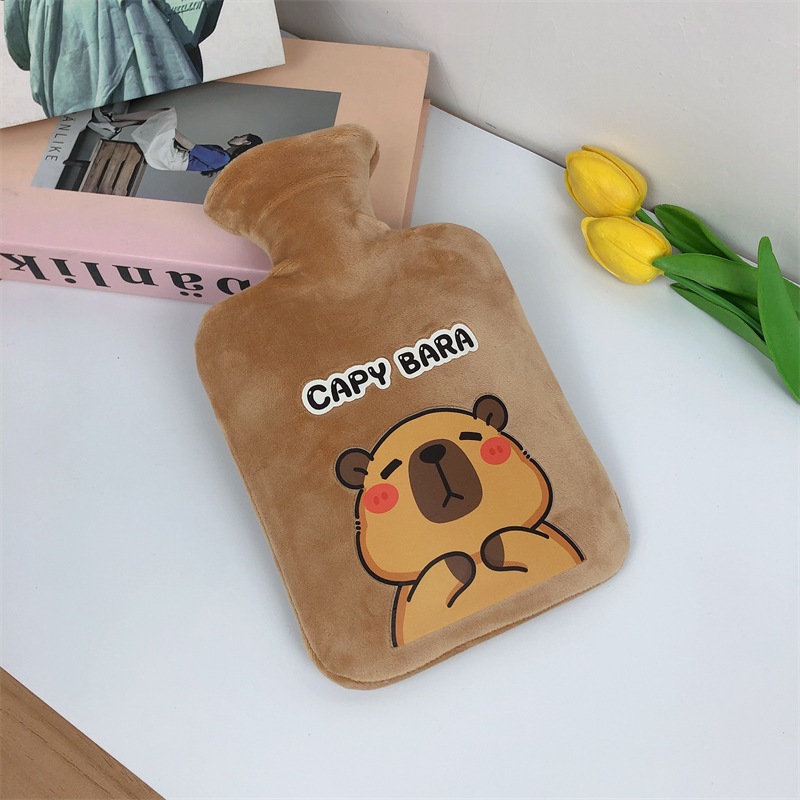 Túi chườm nóng lạnh Capybara, Hello Kitty, Lotso, Cinnamonroll vải nhung mịn 500ml, Túi chườm ấm bụng ngày dâu