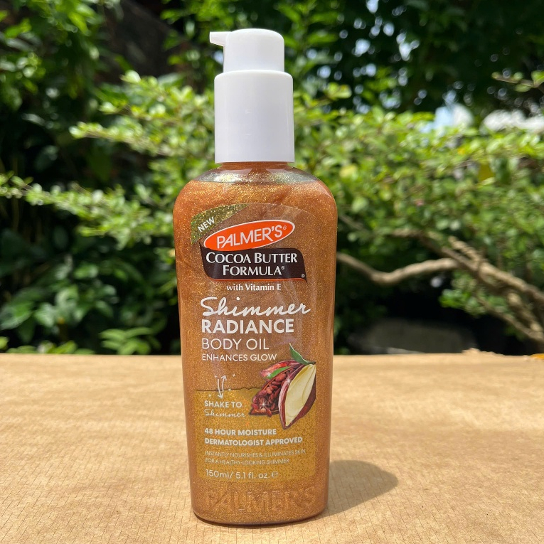 Dầu dưỡng thể có nhũ cho da lấp lánh - Palmer's Cocoa Butter Formula Shimmer Radiance Body Oil 150ml