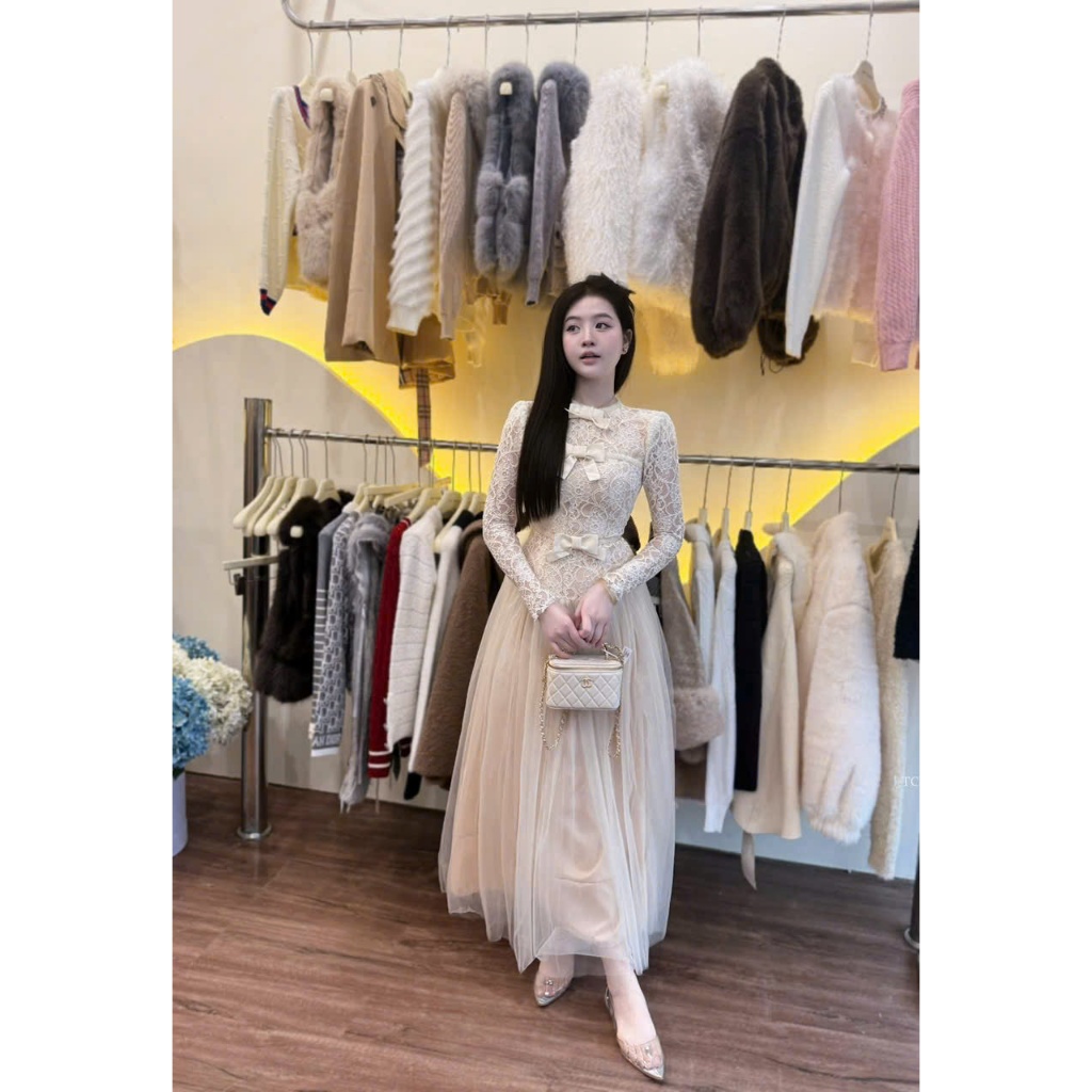 NH CLOTHER -Đầm Dạ Hội Ren Tay Dài Cổ Cao Sang Trọng, Thiết Kế Đính Nơ Xinh Xắn, Chân Váy Voan Xòe Bồng Lớp Kem Trắng
