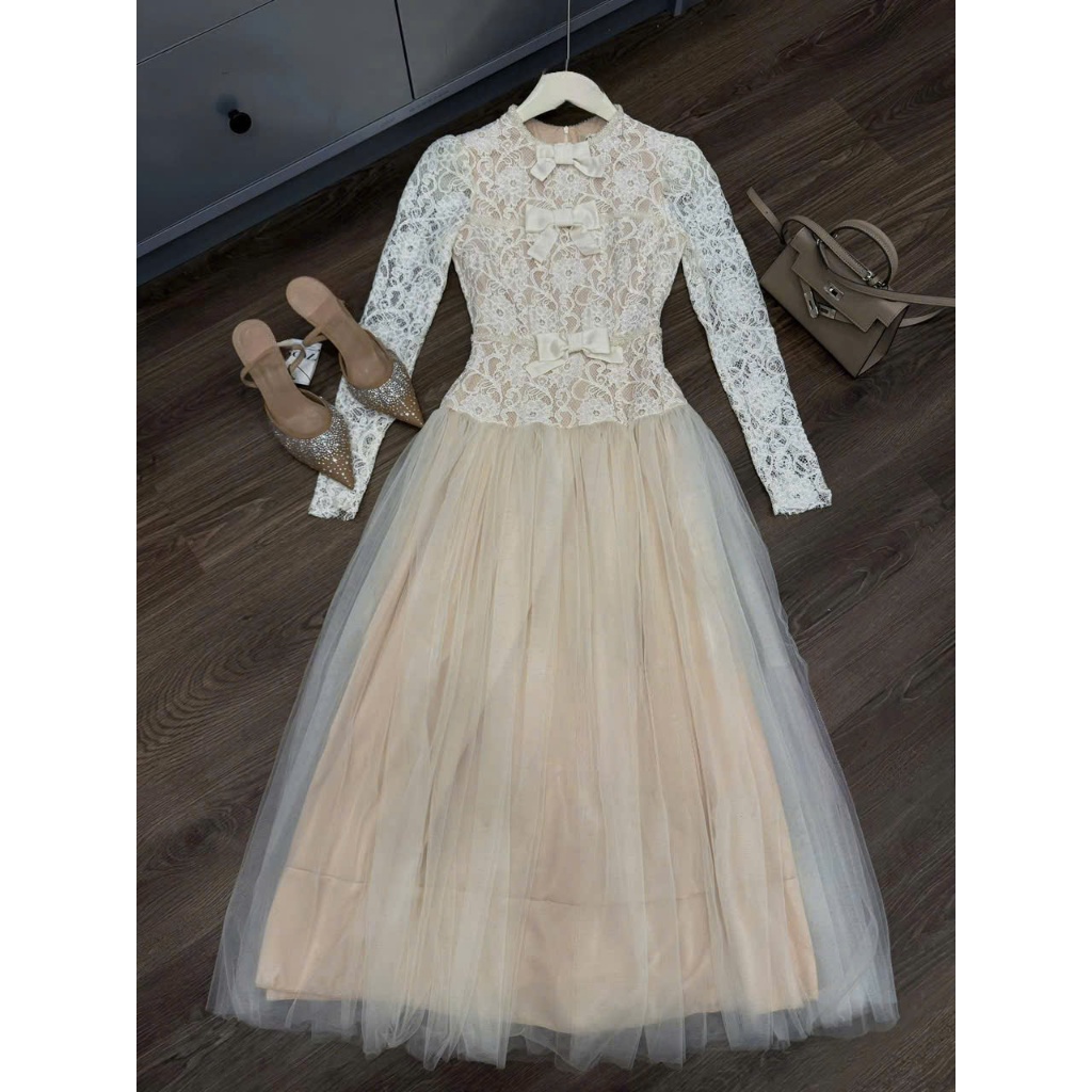 NH CLOTHER -Đầm Dạ Hội Ren Tay Dài Cổ Cao Sang Trọng, Thiết Kế Đính Nơ Xinh Xắn, Chân Váy Voan Xòe Bồng Lớp Kem Trắng