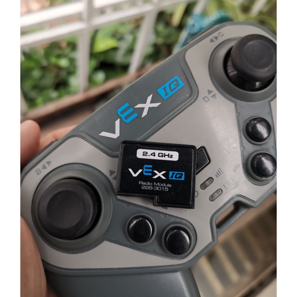 Bộ điều khiển VEX IQ kèm module không dây 2.4GHz. | Shopee Việt Nam