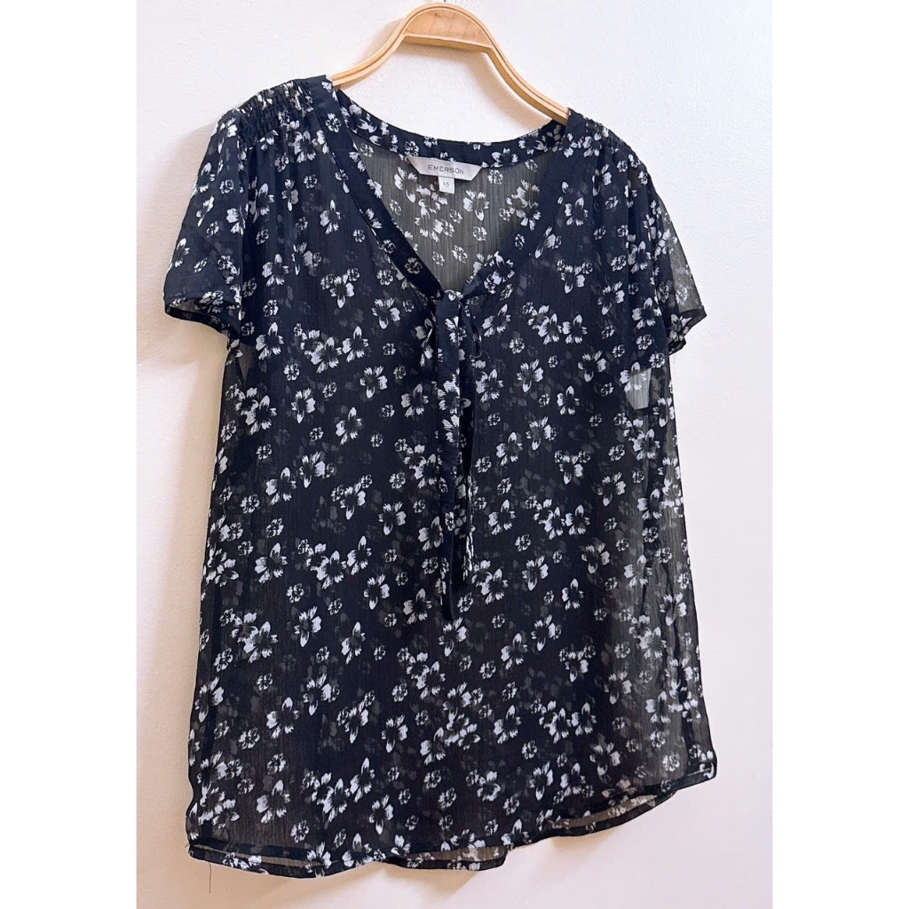 Áo sơ mi voan hoa nhí nữ ngắn tay của Mỹ - 2 Hand (Size L)