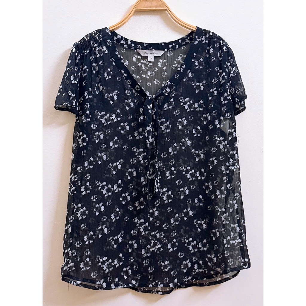 Áo sơ mi voan hoa nhí nữ ngắn tay của Mỹ - 2 Hand (Size L)