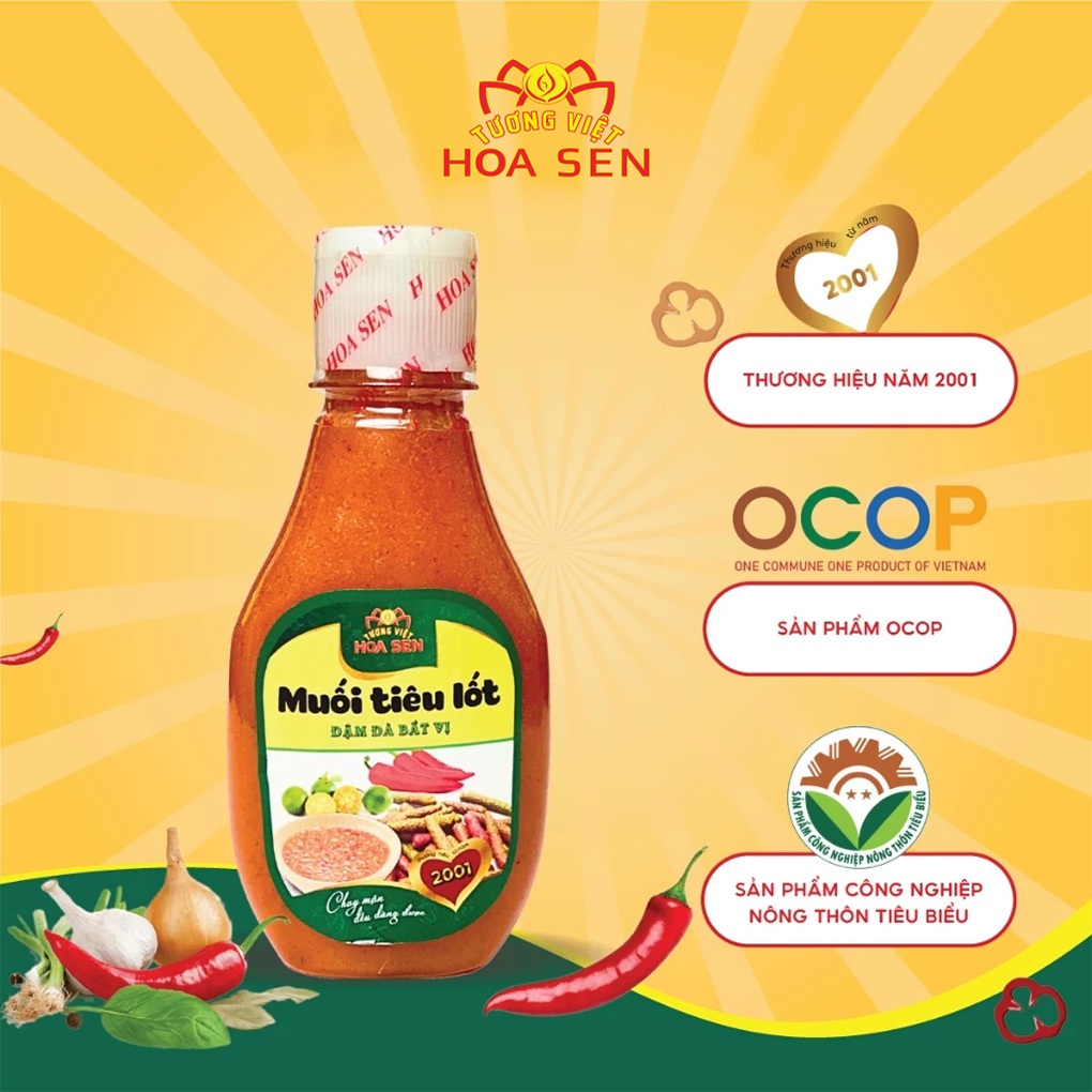 Muối tiêu lốt Tương Việt Hoa Sen, dùng chấm hải sản, đồ nướng, chai 185g - Đậm đà bắt vị