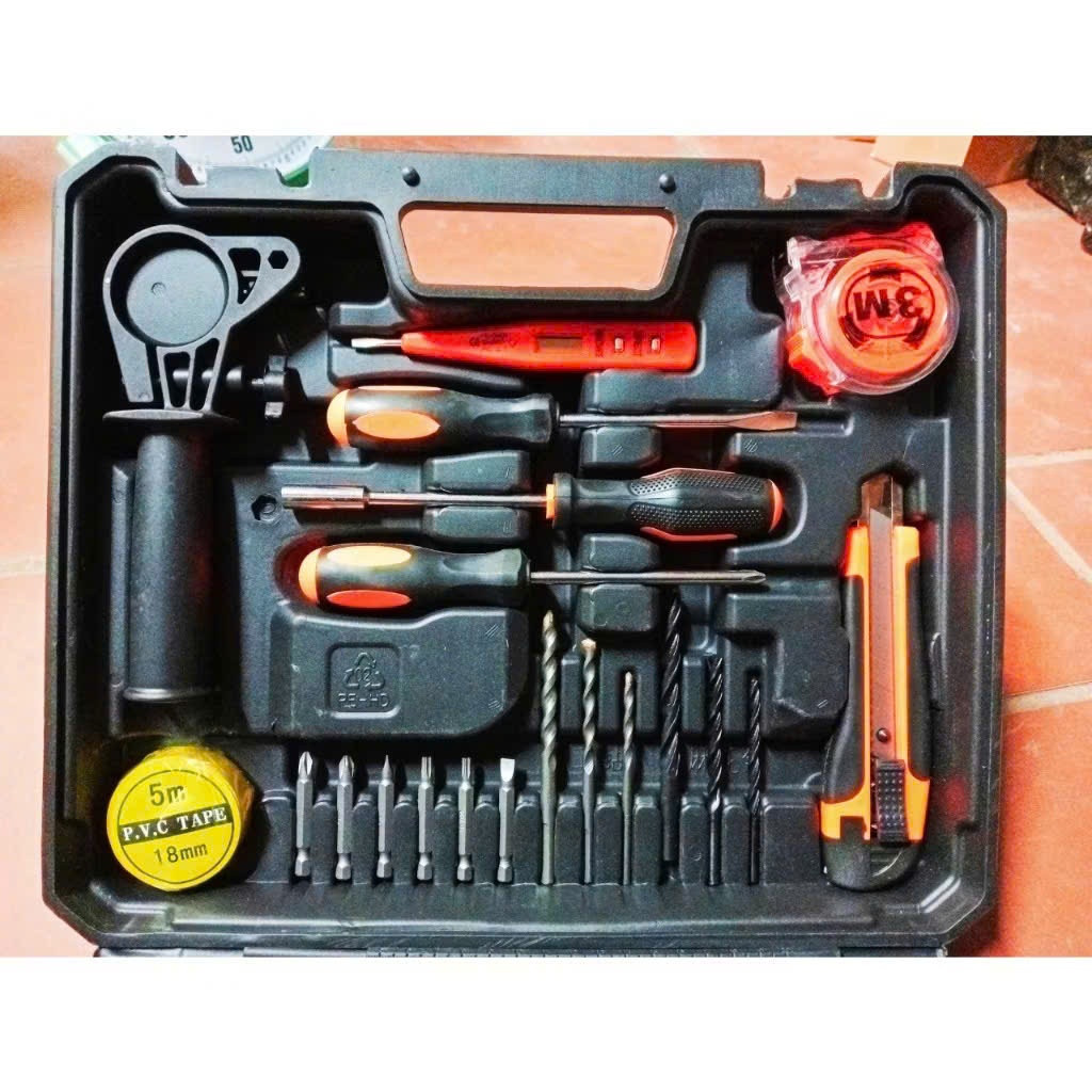 Máy khoan Bosh đầu 13 ly tặng kèm hộp phụ kiện