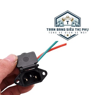 Giắc sạc có nắp chống nước cho xe điện 133s , 133m , xmen và các dòng xe phổ thông
