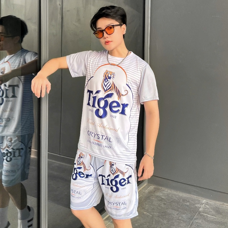 Sét 8 bộ quần áo bia tiger , sài gòn, kẹn ,larue, huda, bọt bia, sting, phông bạt, khăn trải bàn BC
