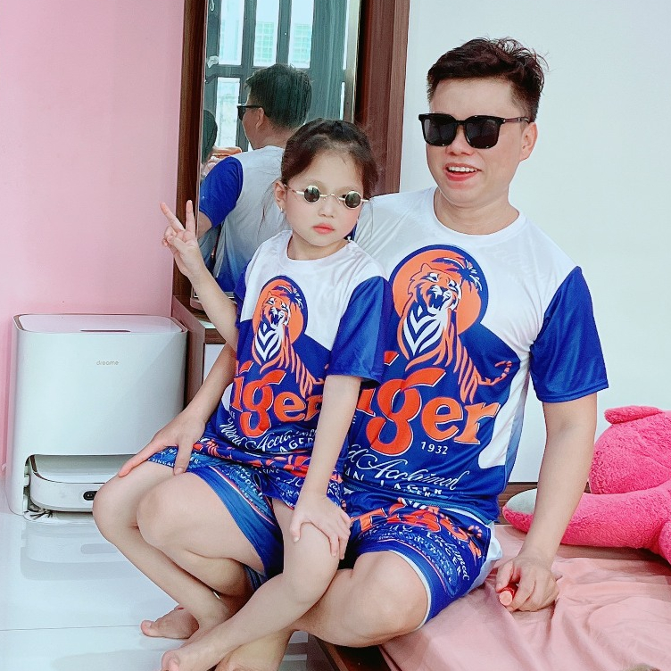 Sét 8 bộ quần áo bia tiger , sài gòn, kẹn ,larue, huda, bọt bia, sting, phông bạt, khăn trải bàn BC