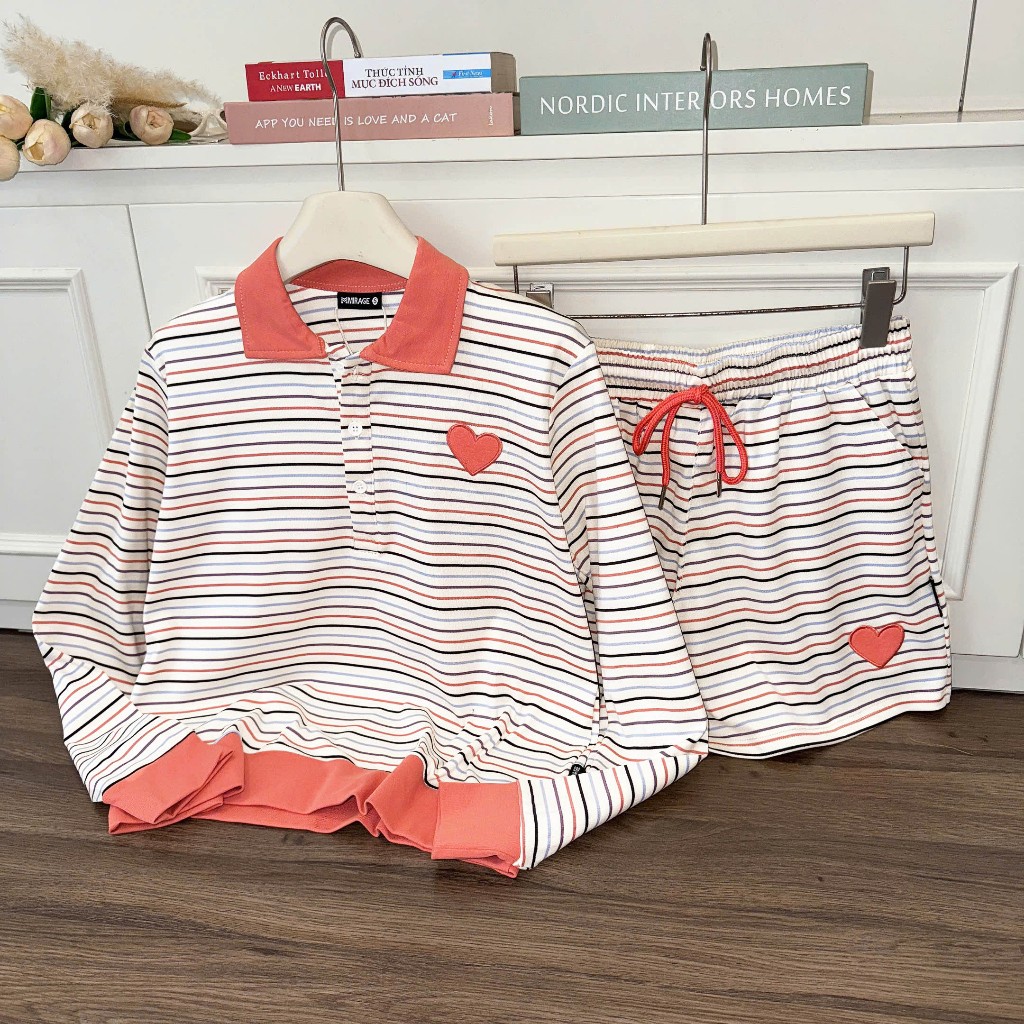 Set Quần Áo Mirage Viền Cổ Thêu Trái Tim Local Brand Chất Len Mềm Mịn.