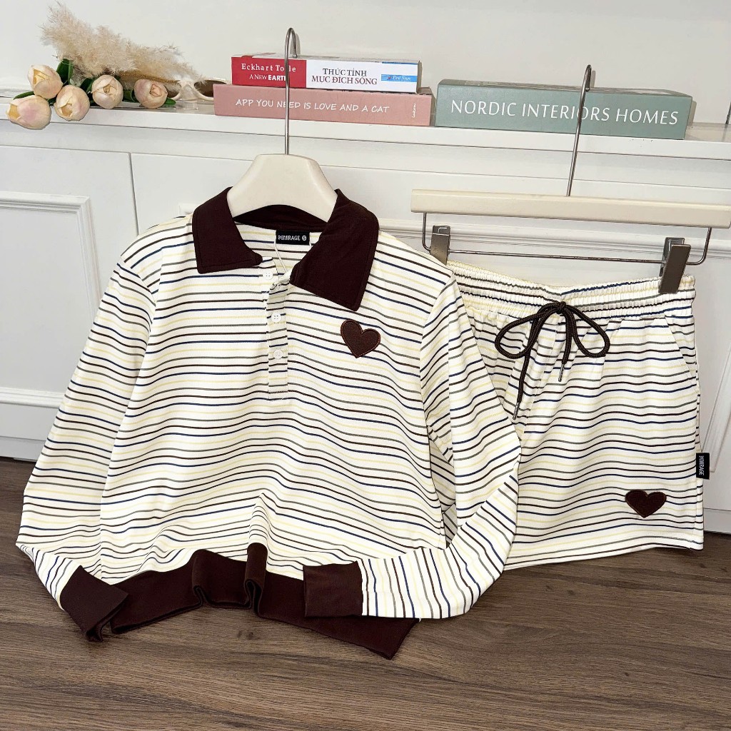 Set Quần Áo Mirage Viền Cổ Thêu Trái Tim Local Brand Chất Len Mềm Mịn.