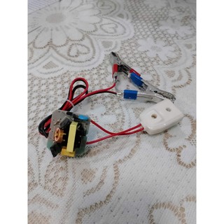 Bộ đổi nguồn 12v ra 220v sạc điện thoại và đèn led chiếu sáng