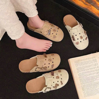 Dép sục da lộn kèm sticker tự gắn theo ý thích ( phom nhỏ mua tăng 1 sz)