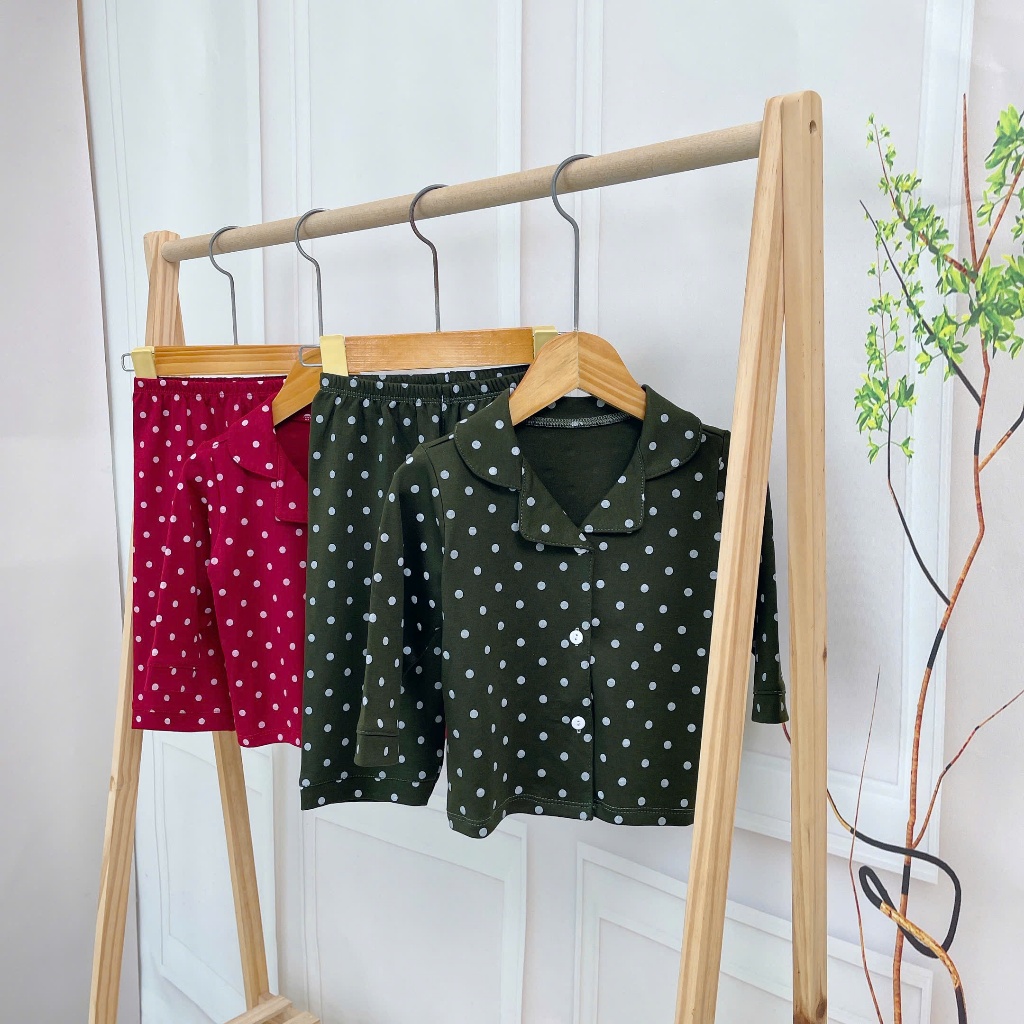 Pizama cho bé trai bé gái Lá Homewear A365, đồ ngủ thu đông cho bé họa tiết chấm bi giáng sinh noel