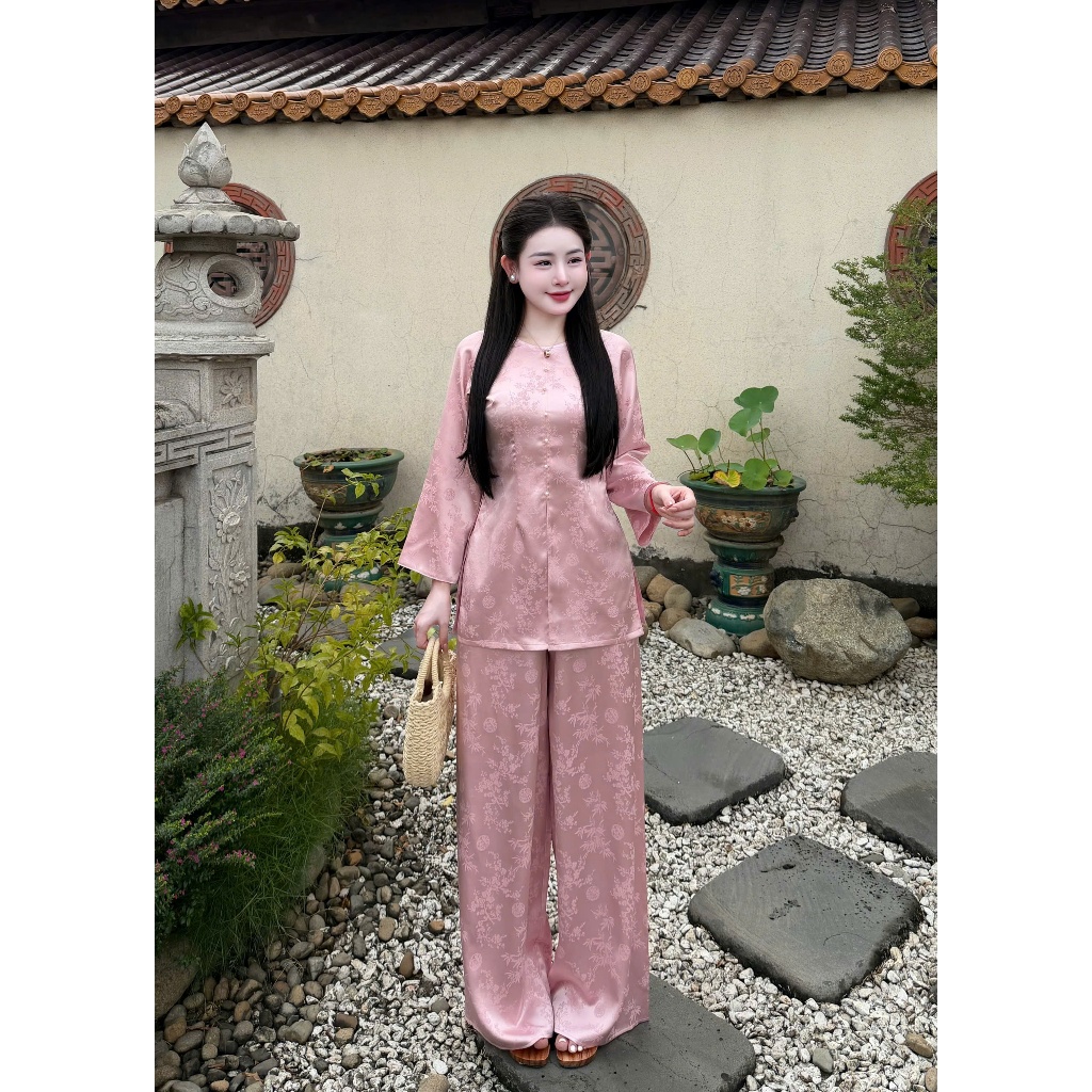 Bộ bà ba cổ tròn dài tay đính khuy ngọc lụa gấm Vân Trúc mềm mịn Pháp phục đi chùa cách tân chiết eo thanh lịch kín đáo