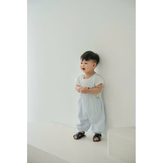SET QUẦN YẾM SỌC XANH + ÁO TRẮNG CỘC TAY BÉ TRAI