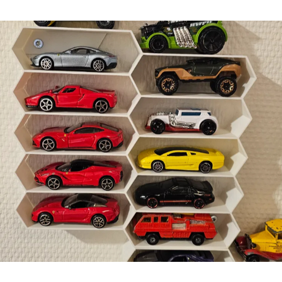 Hộp đựng xe Hot Wheels 5 chỗ,6 chỗ, 10 chỗ,..(rỗng ở sau)